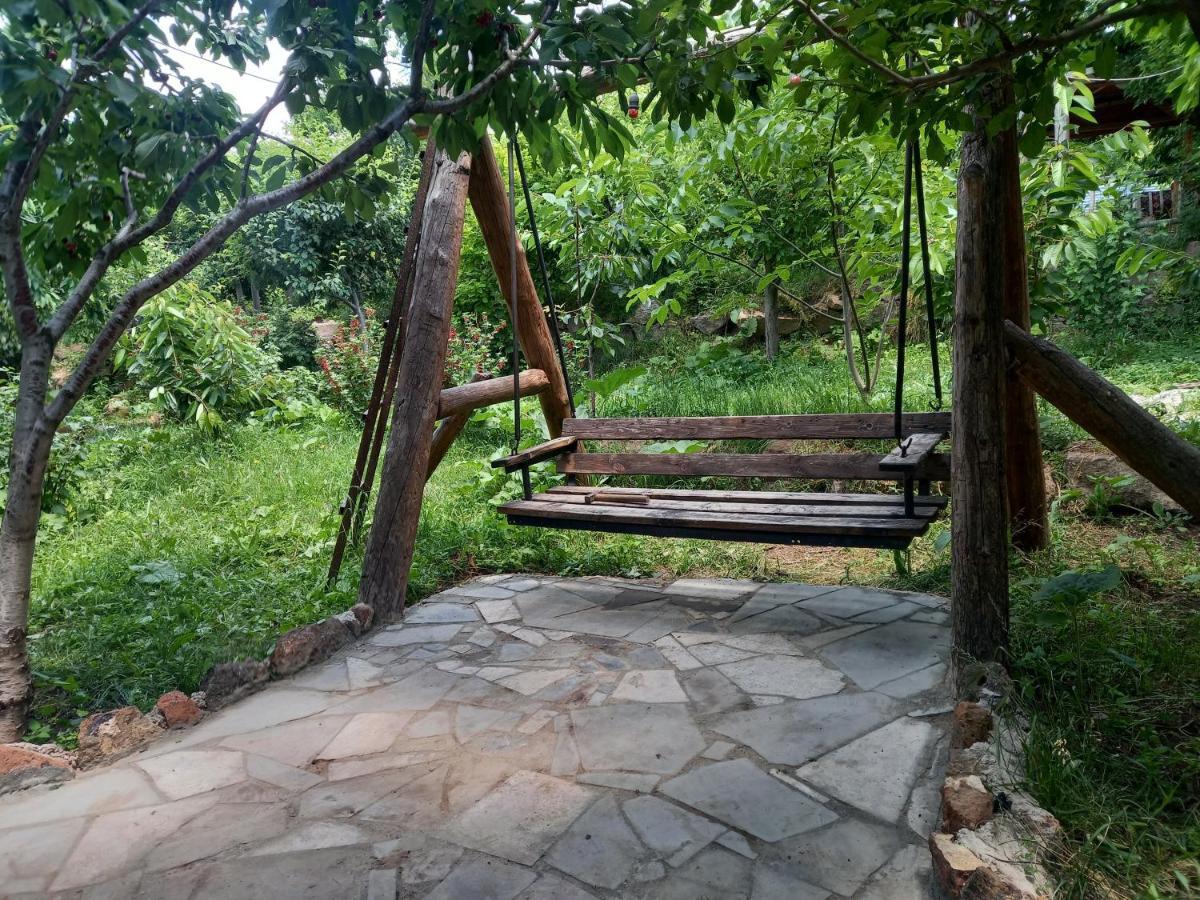 Byurakan Guesthouse & Cottage Luaran gambar