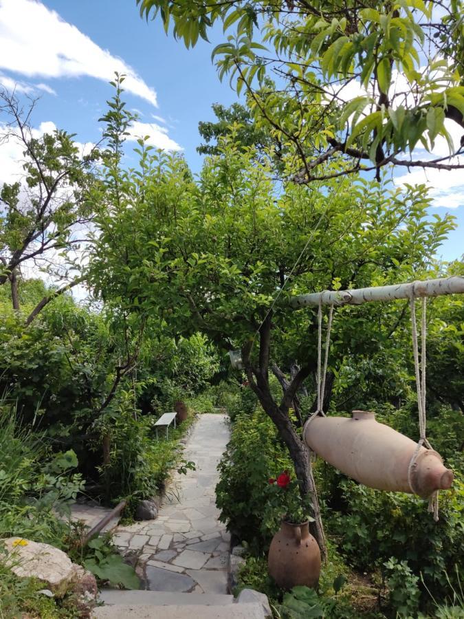 Byurakan Guesthouse & Cottage Luaran gambar