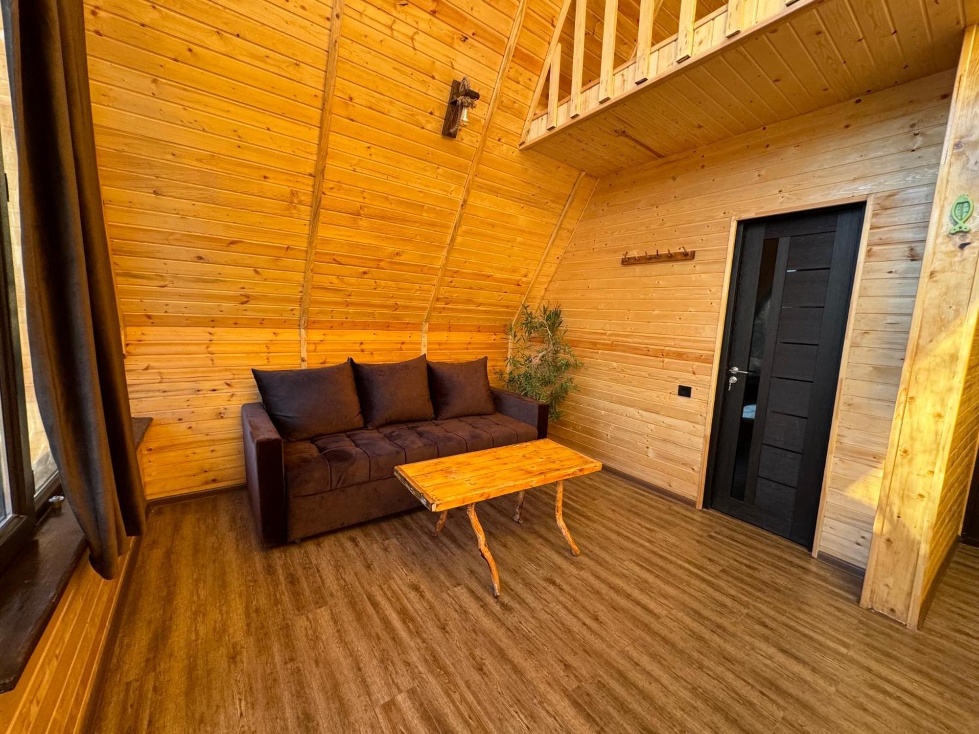 Byurakan Guesthouse & Cottage Luaran gambar
