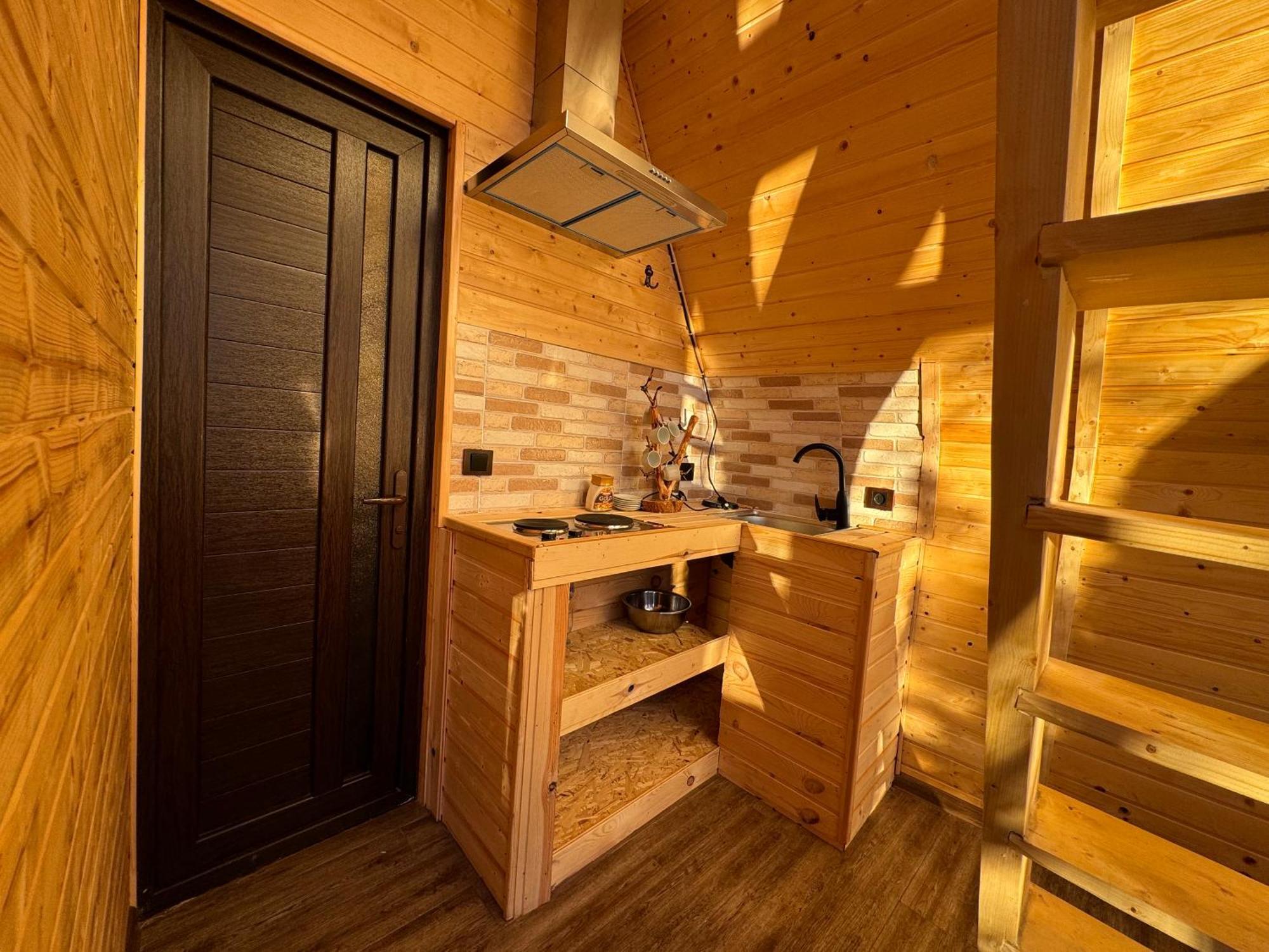 Byurakan Guesthouse & Cottage Luaran gambar