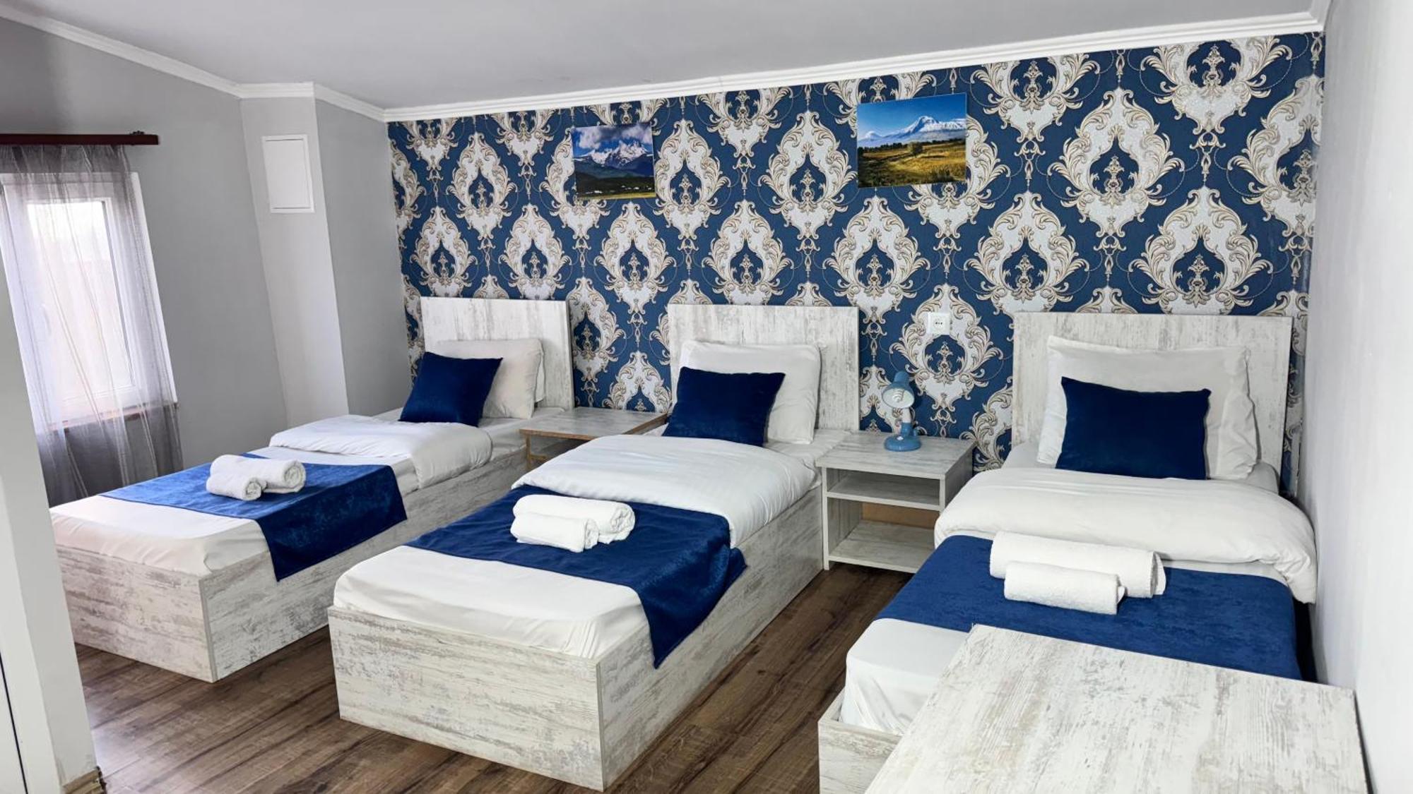 Byurakan Guesthouse & Cottage Luaran gambar