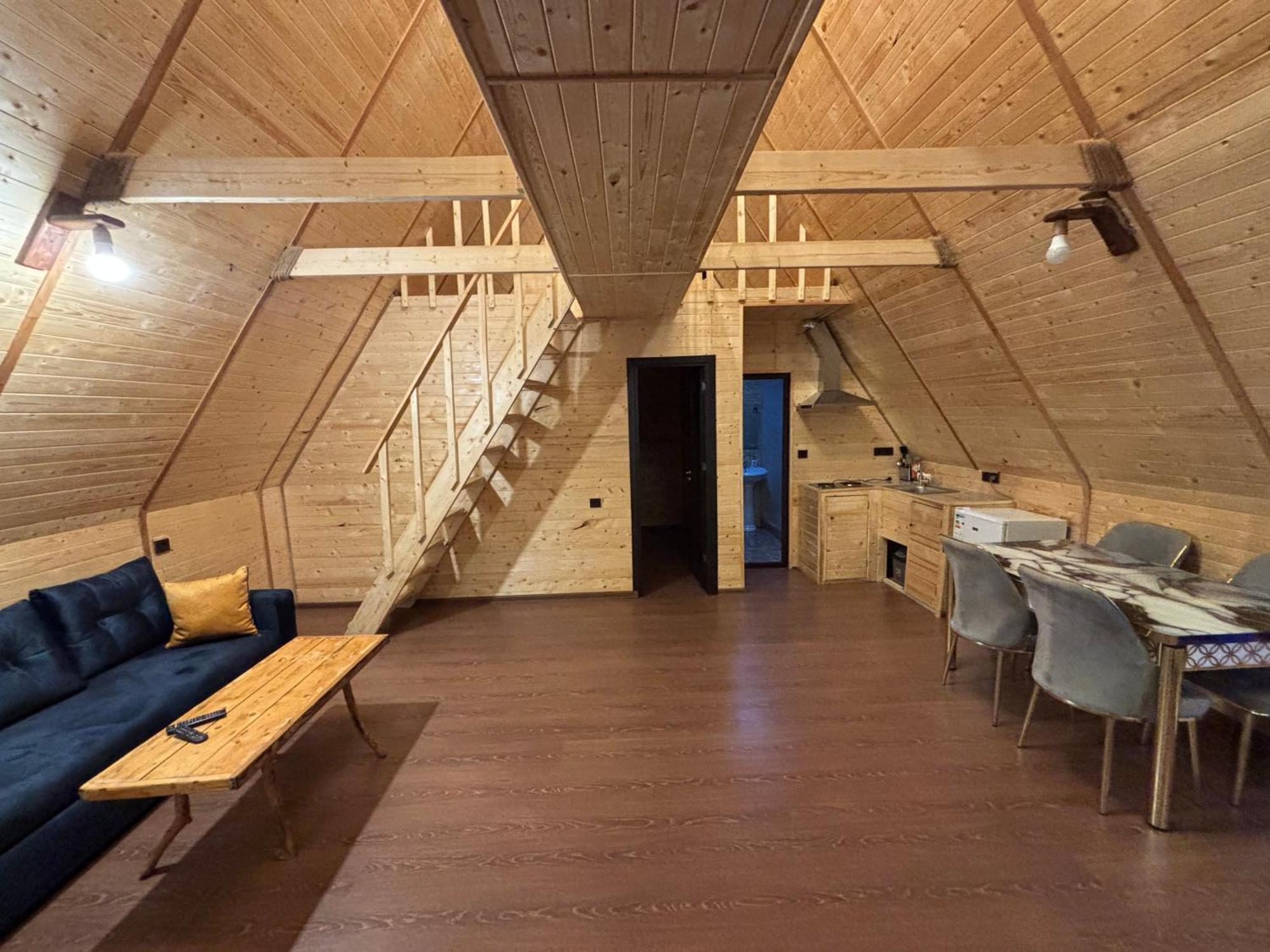Byurakan Guesthouse & Cottage Luaran gambar